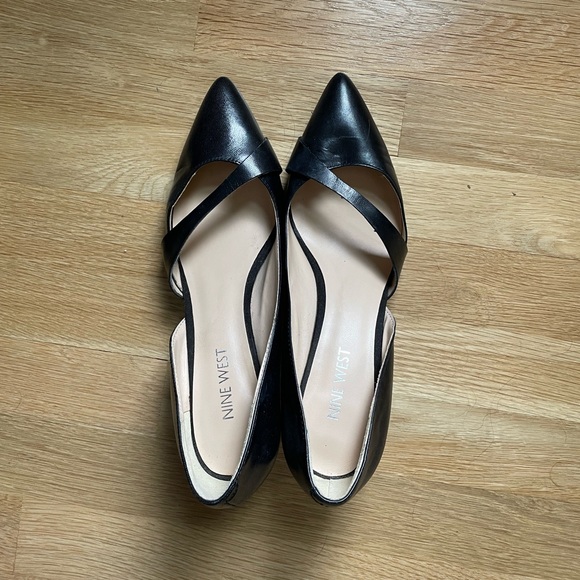 NEW Nine West Leather Pumps - Picture 2 of 4